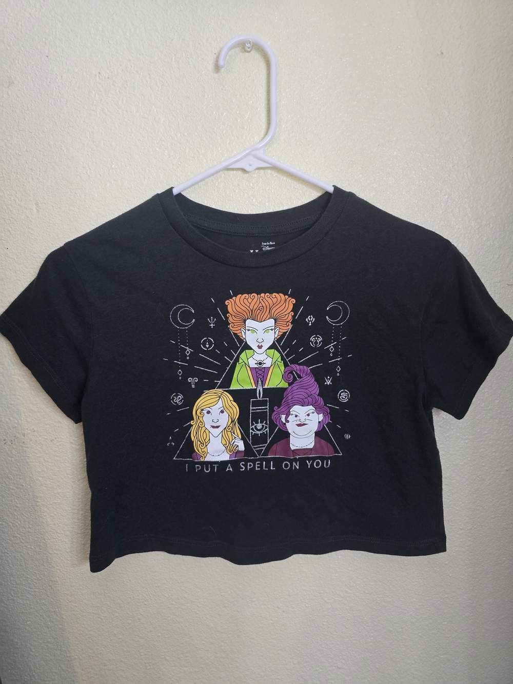 Disney Black Short Sleeve Witch Graphic Tee with Colorful Accents